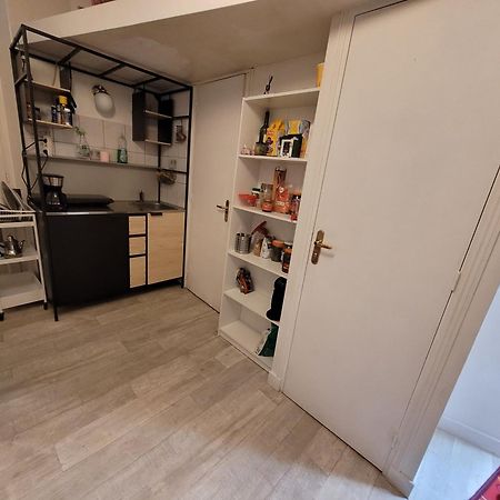 Cozy And Nice Homestay Room - Chambre D'Hote Παρίσι Εξωτερικό φωτογραφία